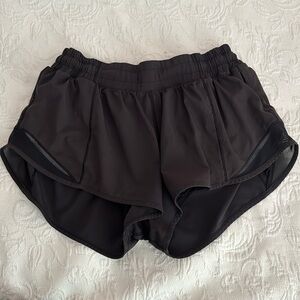 Black lululemon size 8 hotty hot shorts